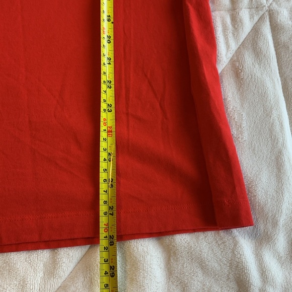 NIKE T Shirt Adult Medium Red Basketball Hoop Pictures The Nike Tee - Picture 8 of 8